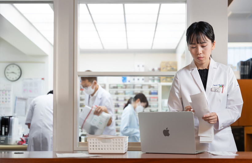 Apple-teknologi bidrager til at strømline driften og reducere den tid, medarbejderne bruger på administrative opgaver.