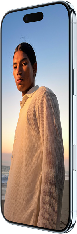 iPhone Air, заден екстериор, небесносин цвят, основната Fusion система камери в плато